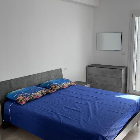 Residence Le Maree Porto Pino Eksteriør billede