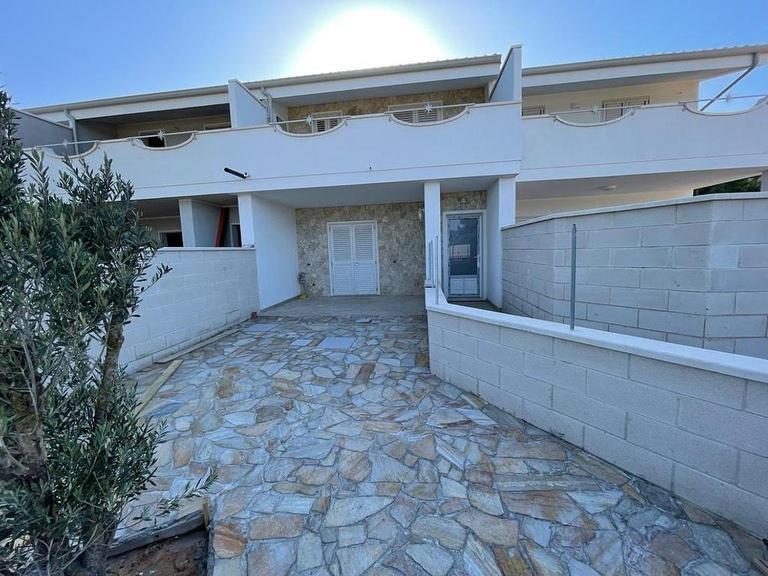 Residence Le Maree Porto Pino Eksteriør billede