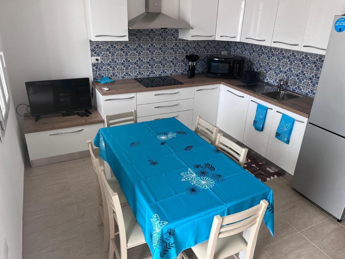 Residence Le Maree Porto Pino Eksteriør billede